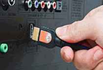 Nên Hay Không Dùng Tivi Thay Cho Màn Hình Máy Tính?