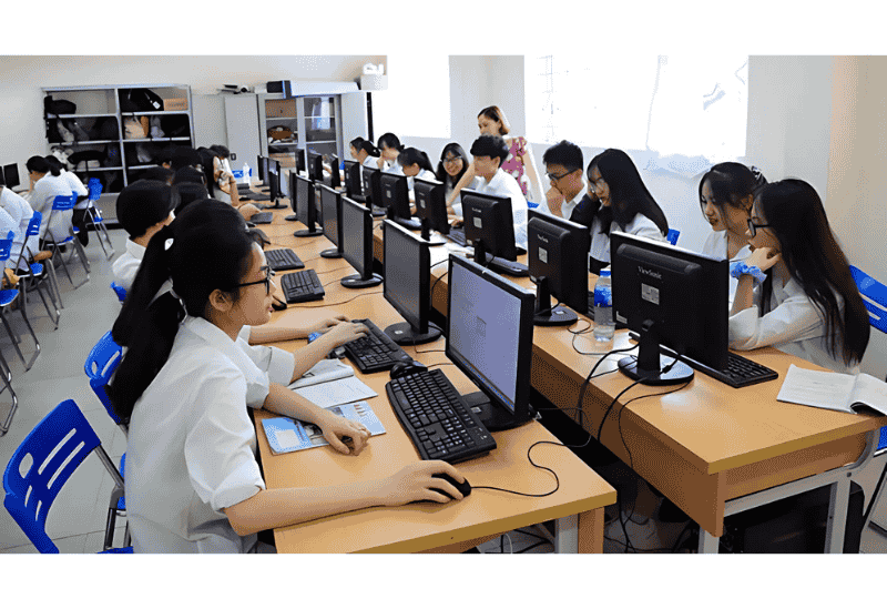 Bùng Nổ Nhu Cầu Mua Sắm Thiết Bị Công Nghệ Cho Ngành Giáo Dục Năm 2025