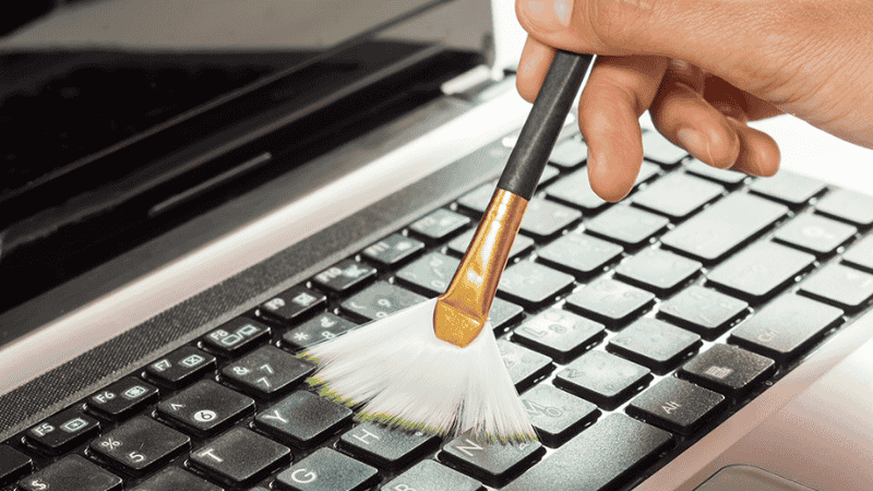 Cách vệ sinh laptop đúng cách tại nhà