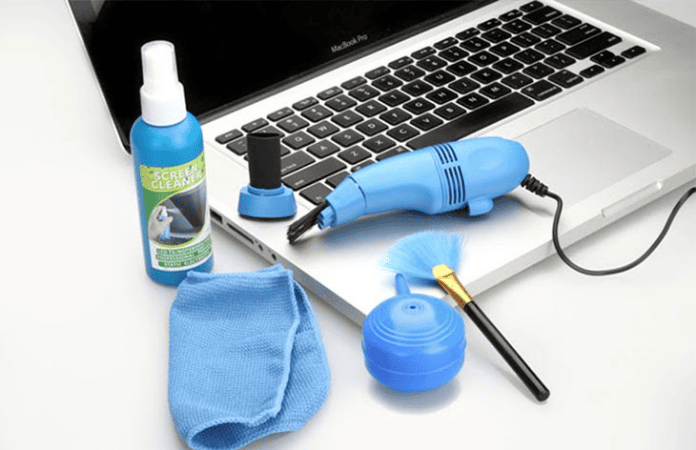 Cách vệ sinh laptop đúng cách tại nhà