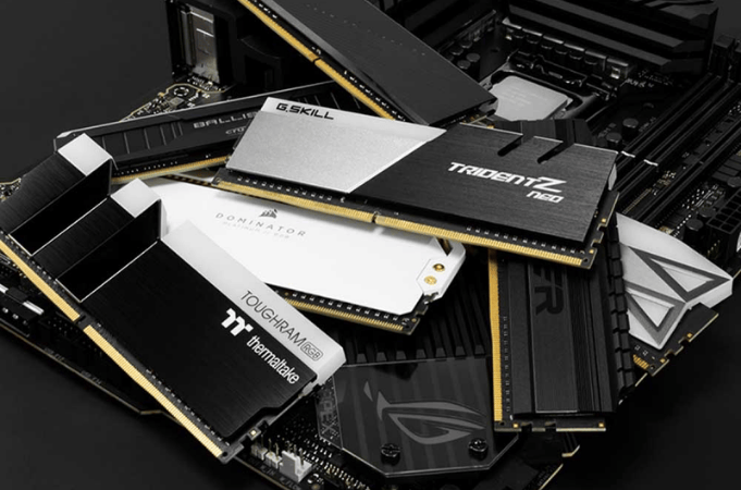 Thị trường RAM SSD 2025