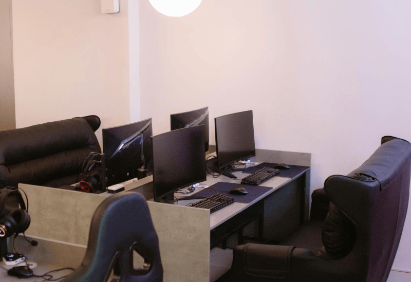 Vi Tính Nguyễn Thắng – Thi Công Phòng Game Chuẩn NVIDIA Tại KOHIO GAMING HOUSE CN2