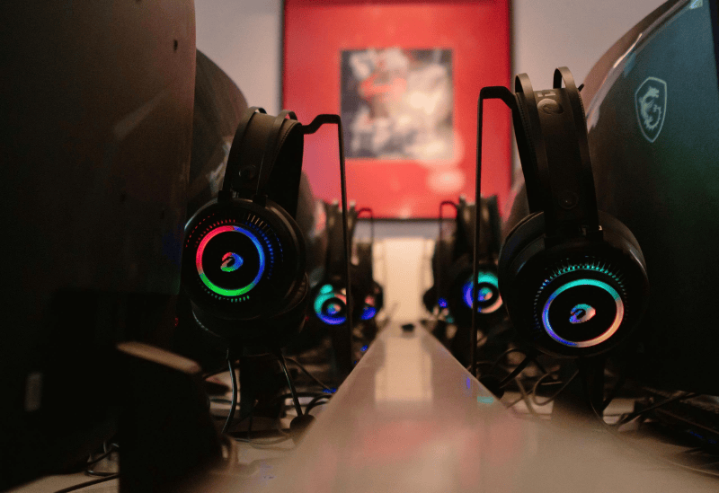 Vi Tính Nguyễn Thắng – Thi Công Phòng Game Chuẩn NVIDIA Tại KOHIO GAMING HOUSE 